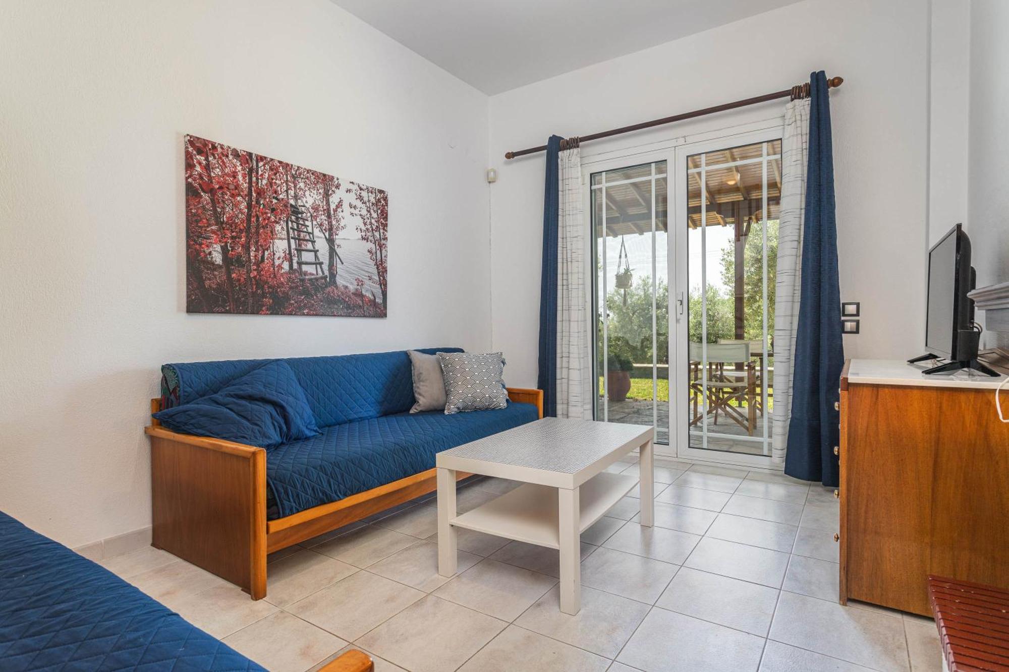Ferienhaus Mola Kalyva Suites
