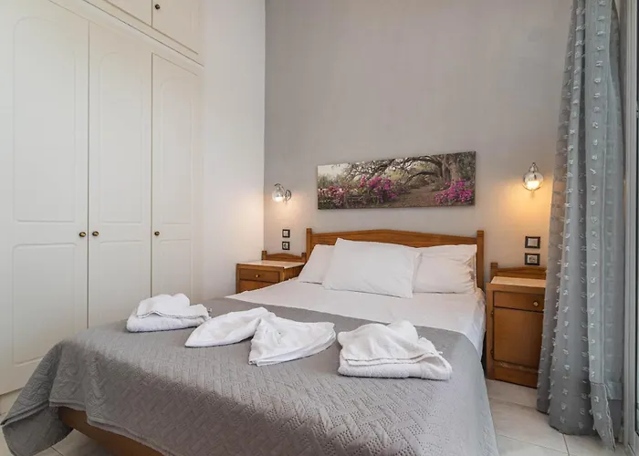 Mola Kalyva Suites